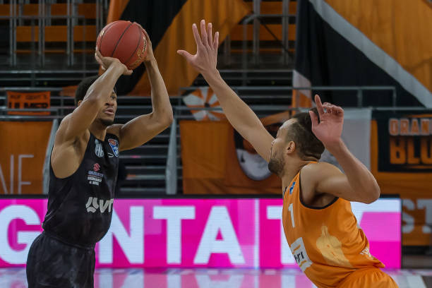 不再成为其 不再成为其