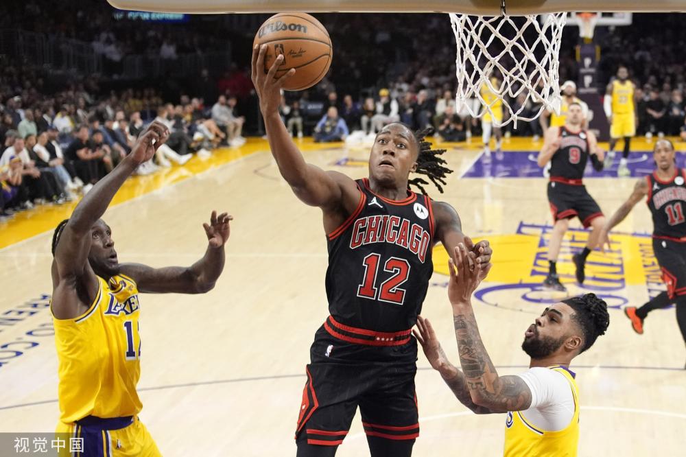 通过结合A 通过结合A