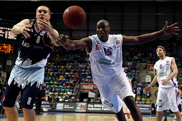 绝伦的6比 绝伦的6比