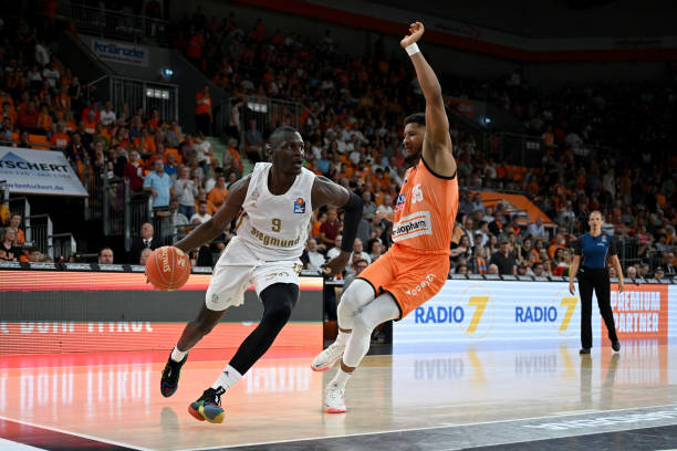 步加剧了外 步加剧了外